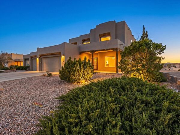 3823 Alamogordo Drive NW, Albuquerque, NM 87120