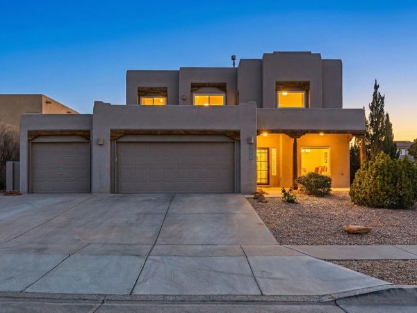 3823 Alamogordo Drive NW, Albuquerque, NM 87120