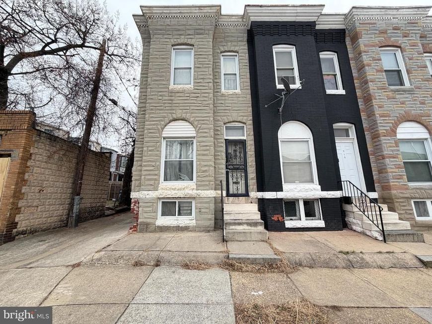 921 Appleton Street, Baltimore, MD 21217 Main Photo