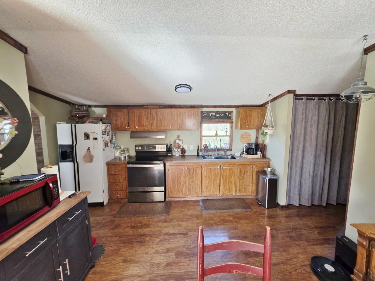 3135 Cox Road Photo 16