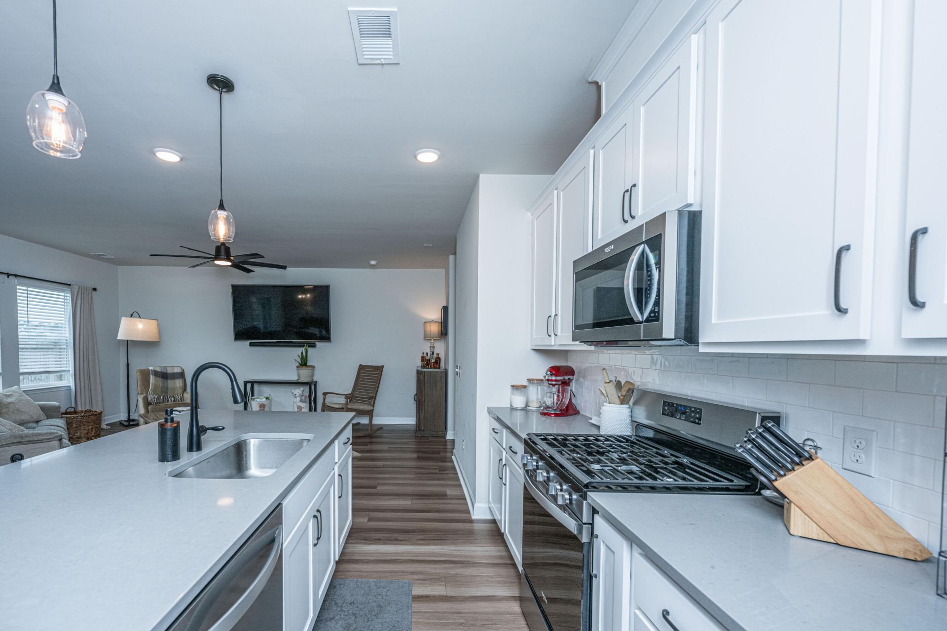 415 Navona Drive Photo 12