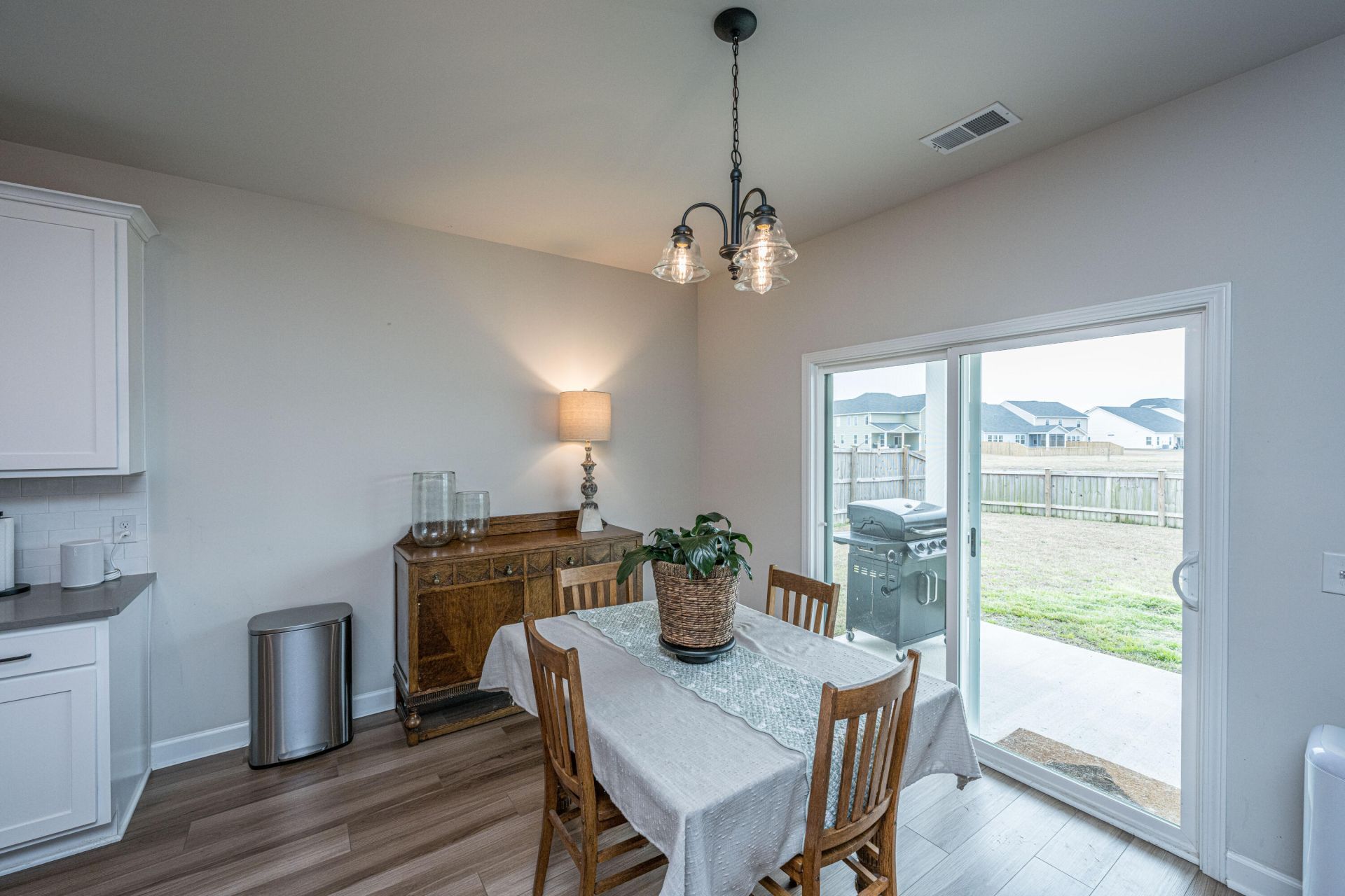 415 Navona Drive Photo 16