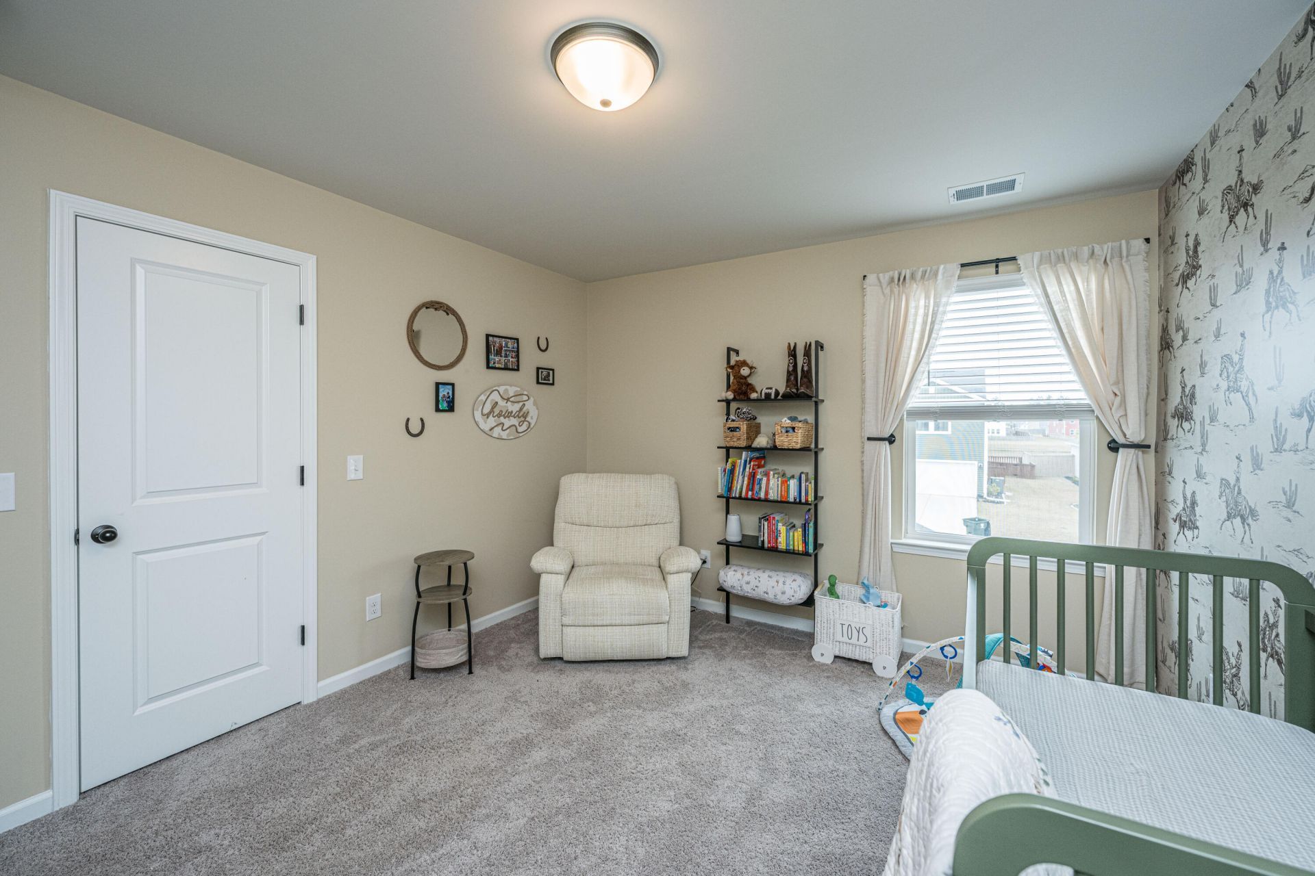 415 Navona Drive Photo 31