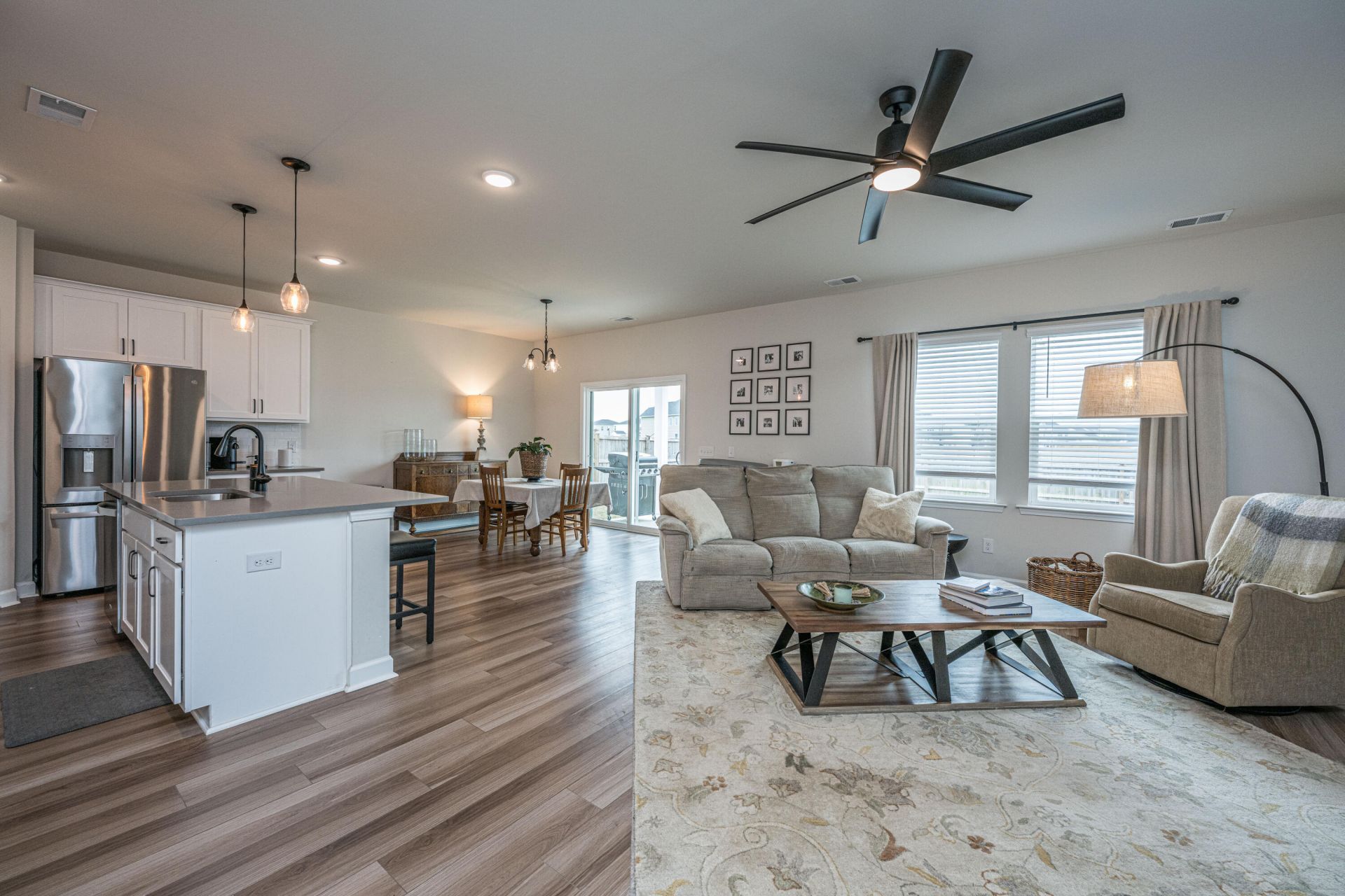 415 Navona Drive Photo 6