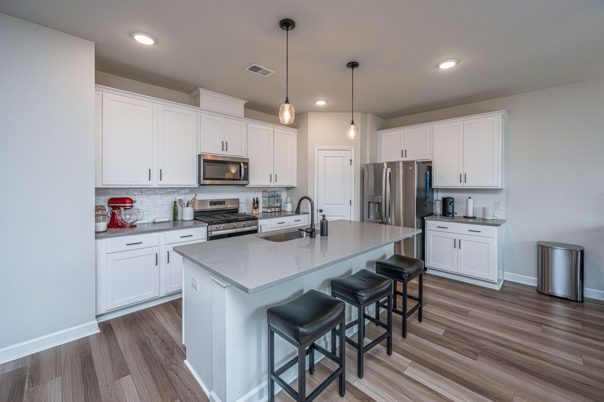 415 Navona Drive Photo 9