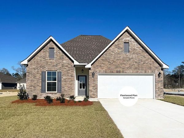 39439 Fairhope Drive, Ponchatoula, LA 70454