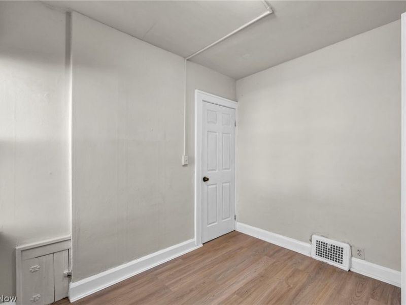 4306 Buechner Avenue, Unit up, Cleveland, OH 44109 Photo 21