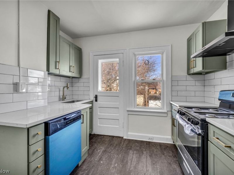 4306 Buechner Avenue, Unit up, Cleveland, OH 44109 Photo 26