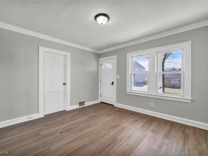 4306 Buechner Avenue, Unit down, Cleveland, OH 44109 Photo 16