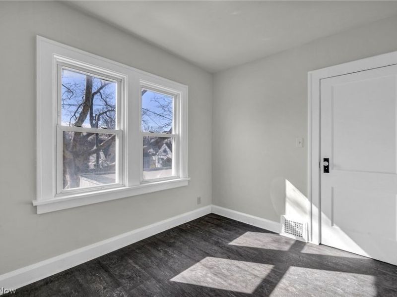 4306 Buechner Avenue, Unit down, Cleveland, OH 44109 Photo 32