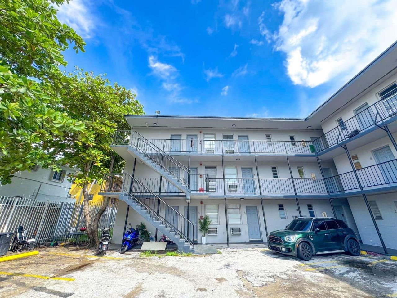 1261 NW 59th Street, Miami, FL 33142 Photo