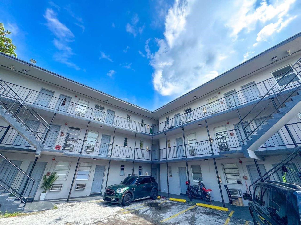 1261 NW 59th Street, Miami, FL 33142 Photo