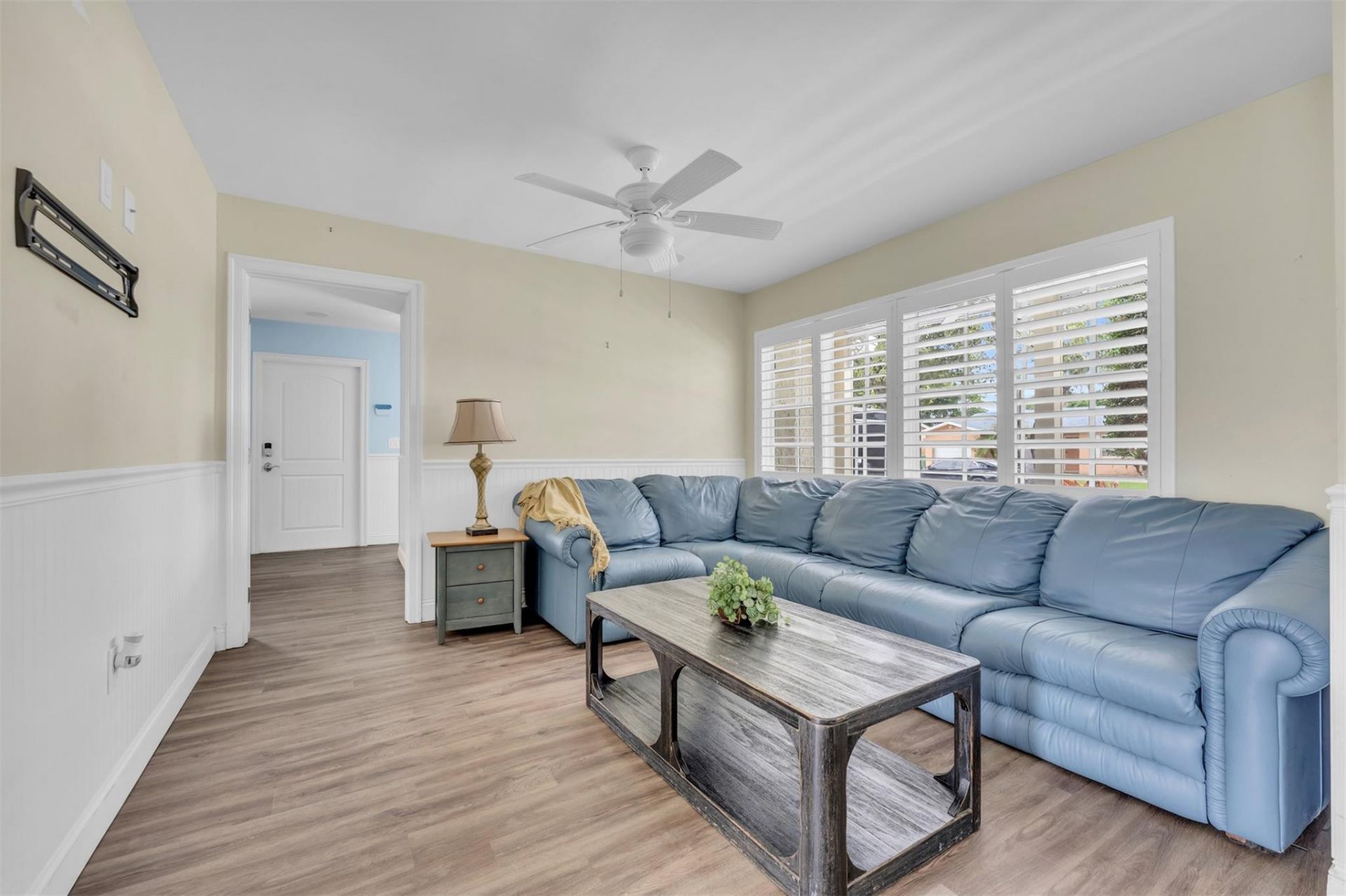 9860 NW 3rd Street, Pembroke Pines, FL 33024 Photo