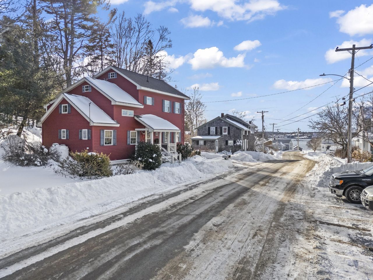 21 Lobster Cove Road, Boothbay Harbor, ME 04538 Main Photo