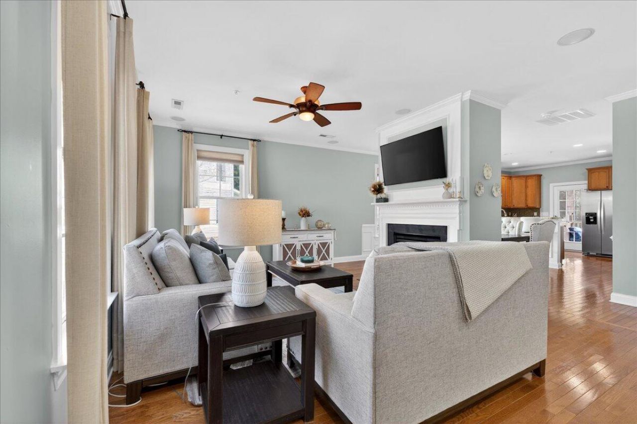 3620 Bagley Drive Photo 9