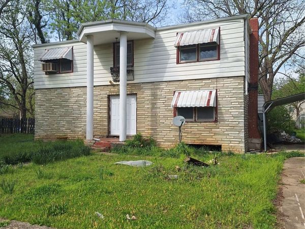 425 W 8TH Street , Chelsea, OK 74016