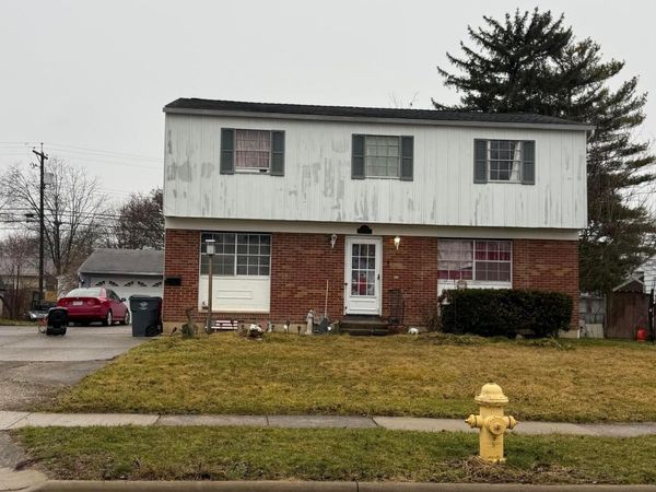 3861 Tamara Drive , Grove City, OH 43123