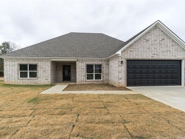 18 River Cliff Drive, Mayflower, AR 72106