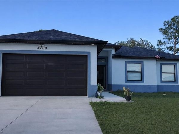 3208 31st ST W, LEHIGH ACRES, FL 33971