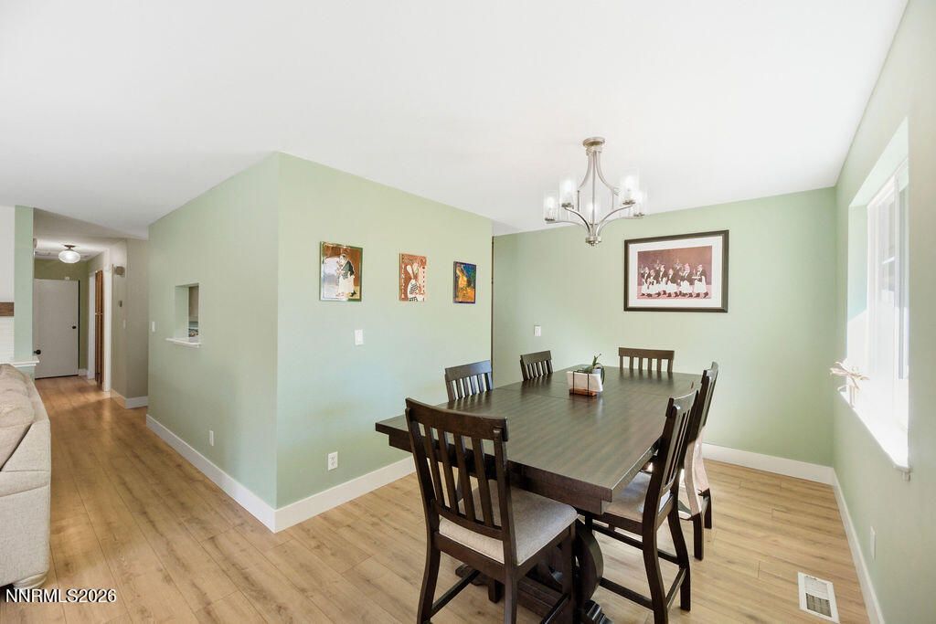 1495 Exeter Way, Reno, NV 89503 Photo