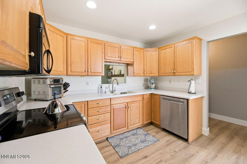 1495 Exeter Way, Reno, NV 89503 Photo