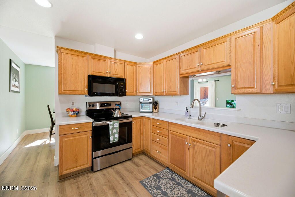 1495 Exeter Way, Reno, NV 89503 Photo