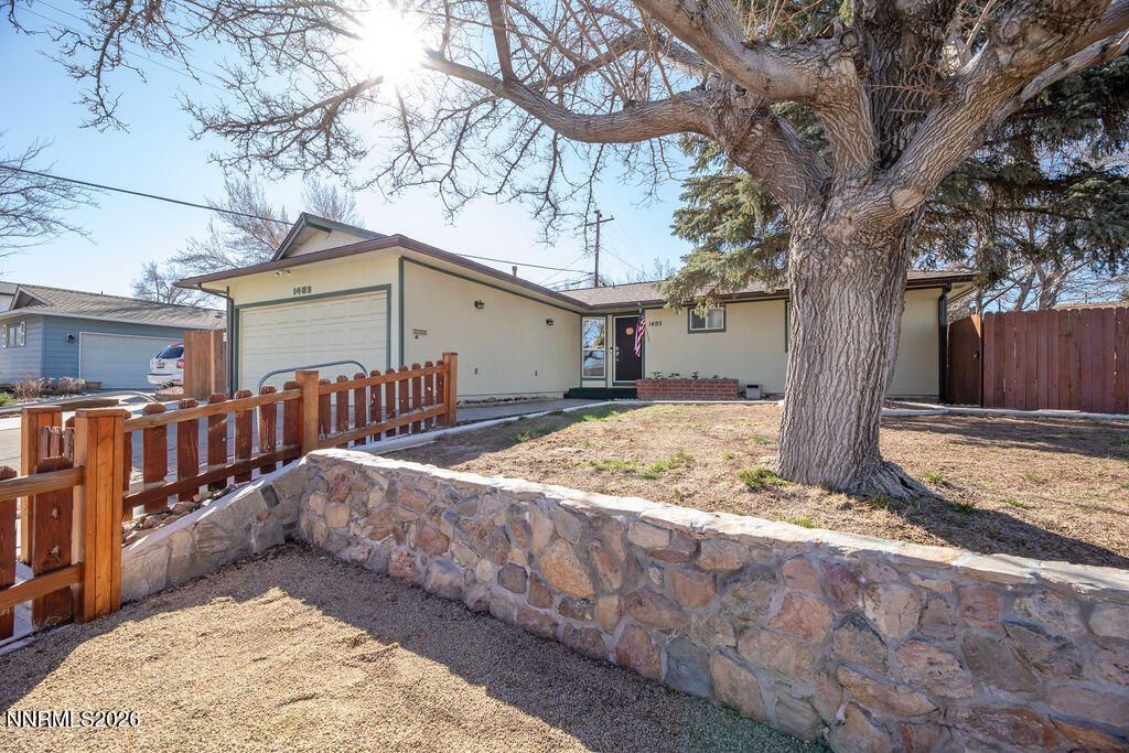 1495 Exeter Way, Reno, NV 89503 Photo