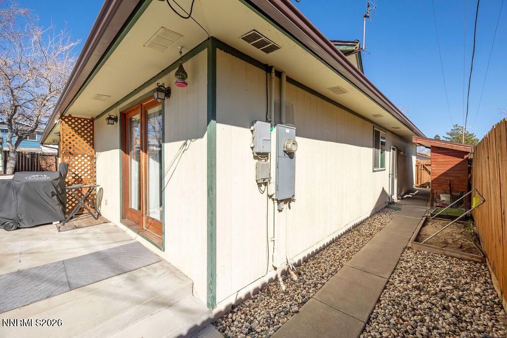 1495 Exeter Way, Reno, NV 89503 Photo