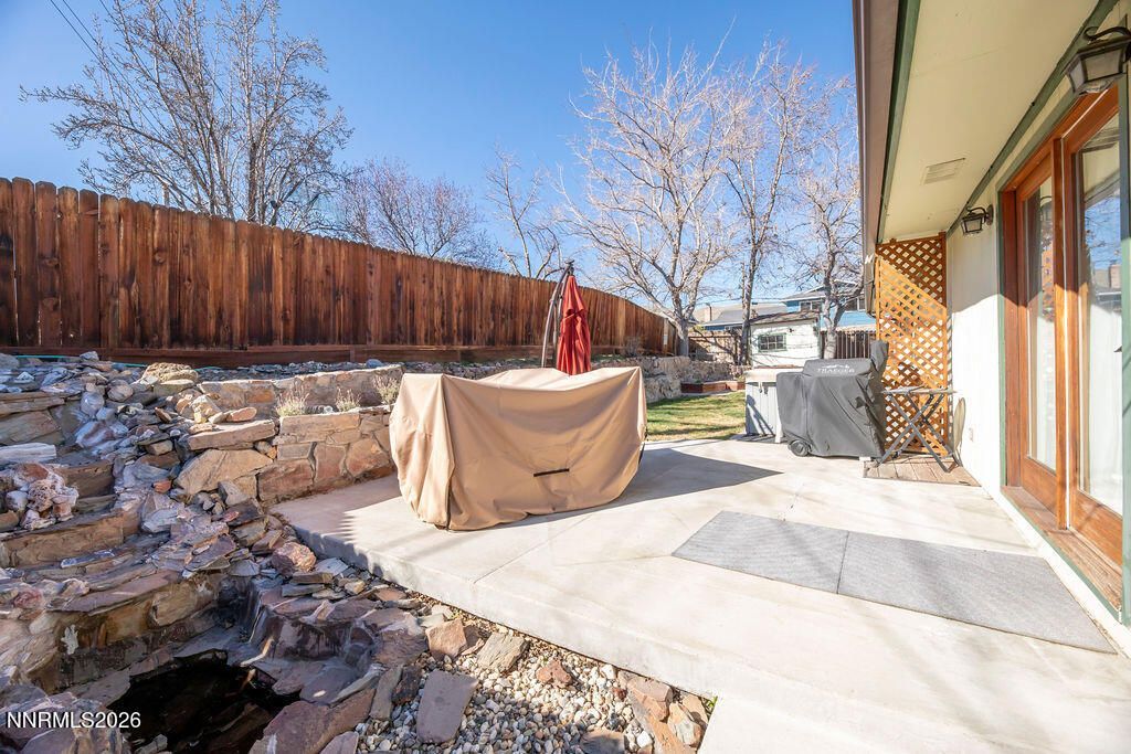 1495 Exeter Way, Reno, NV 89503 Photo