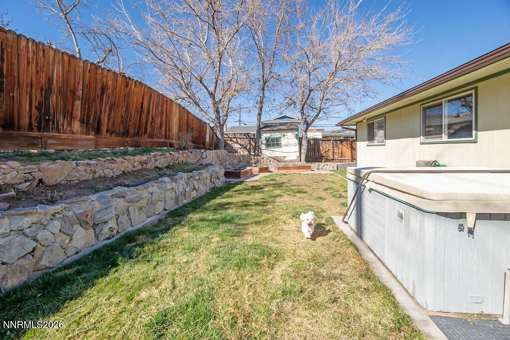 1495 Exeter Way, Reno, NV 89503 Photo