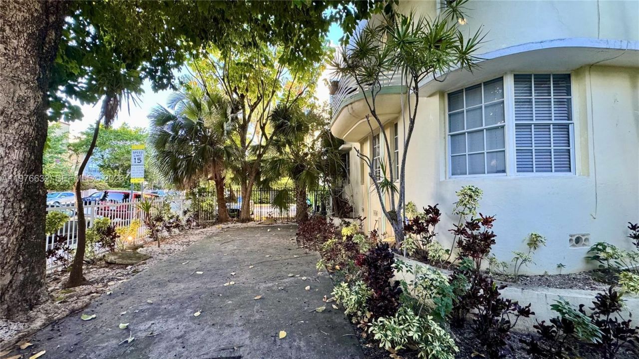 1335 Pennsylvania Ave, Unit 3, Miami Beach, FL 33139 Photo