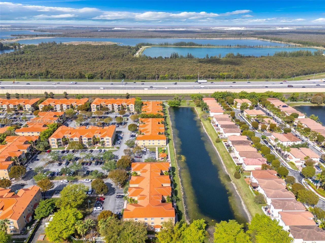 6700 NW 114th Ave, Unit 905, Doral, FL 33178 Photo
