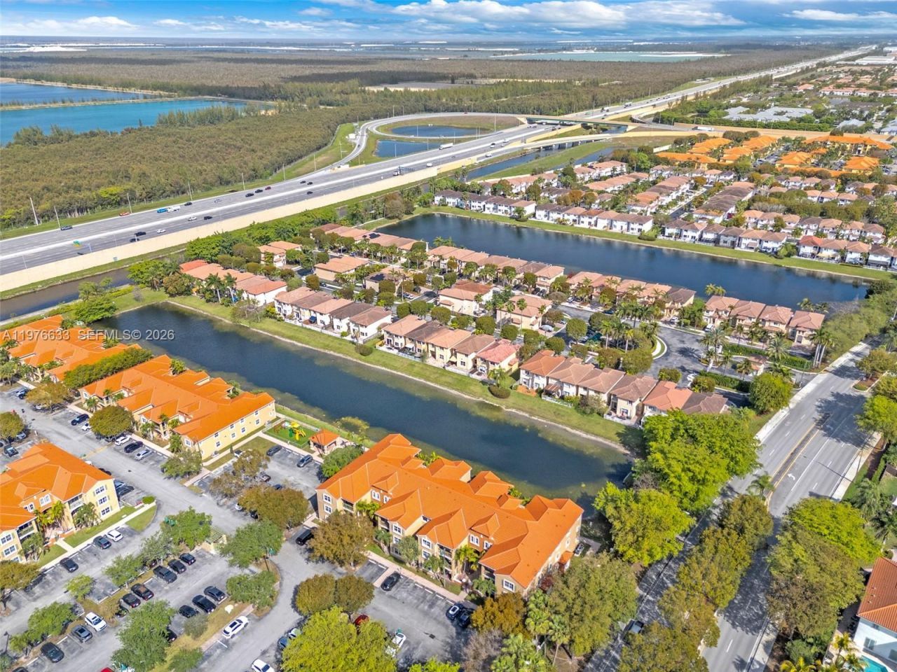 6700 NW 114th Ave, Unit 905, Doral, FL 33178 Photo