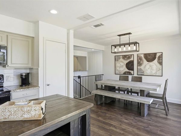 133 World Of Tennis SQ, Lakeway, TX 78738