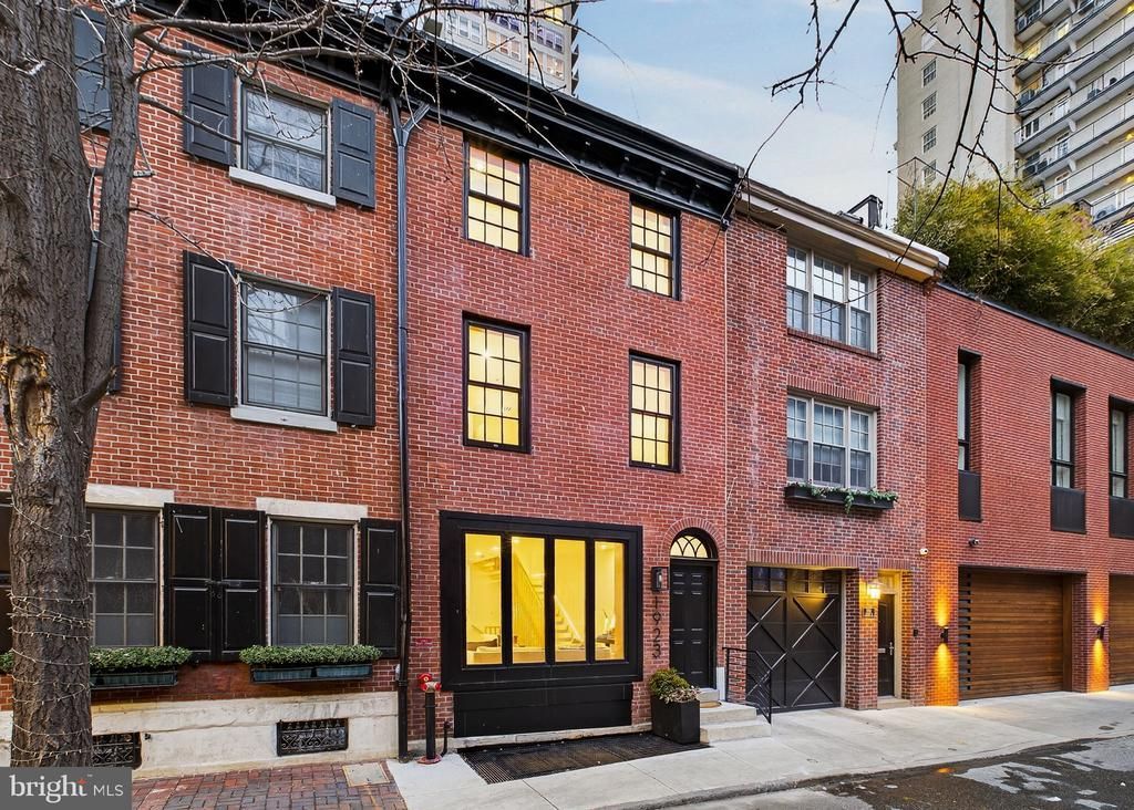 1923 Manning Street, Philadelphia, PA 19103 Main Photo