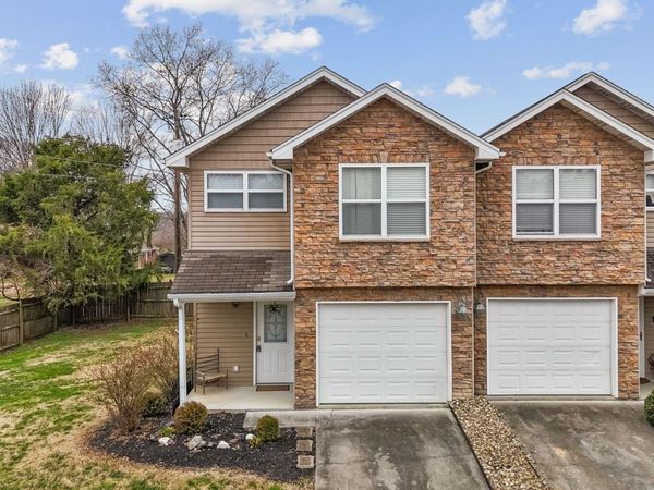 1003 Woullard Way, Sevierville, TN 37876