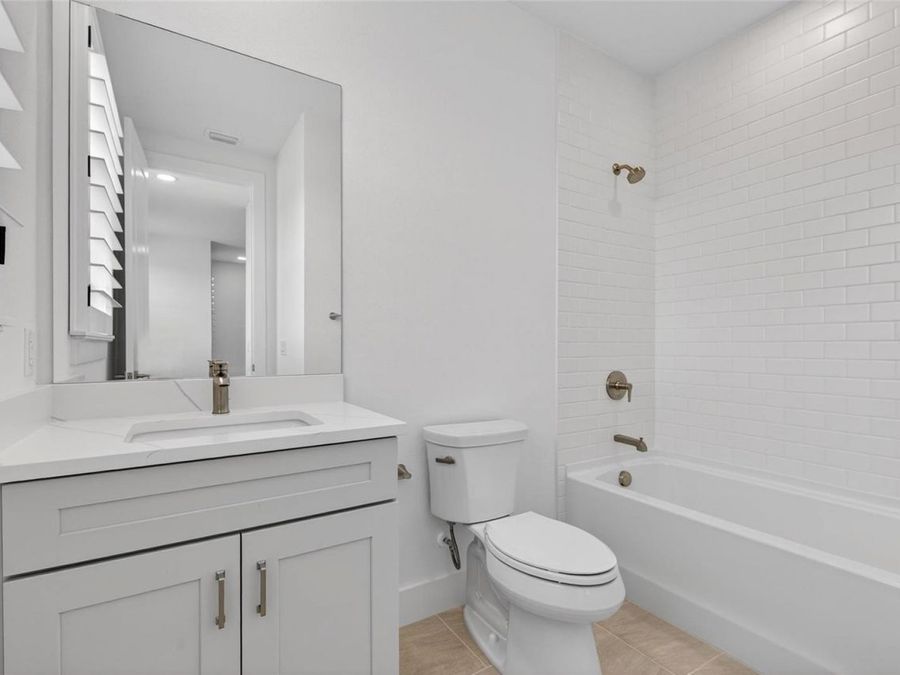 Property Image 70