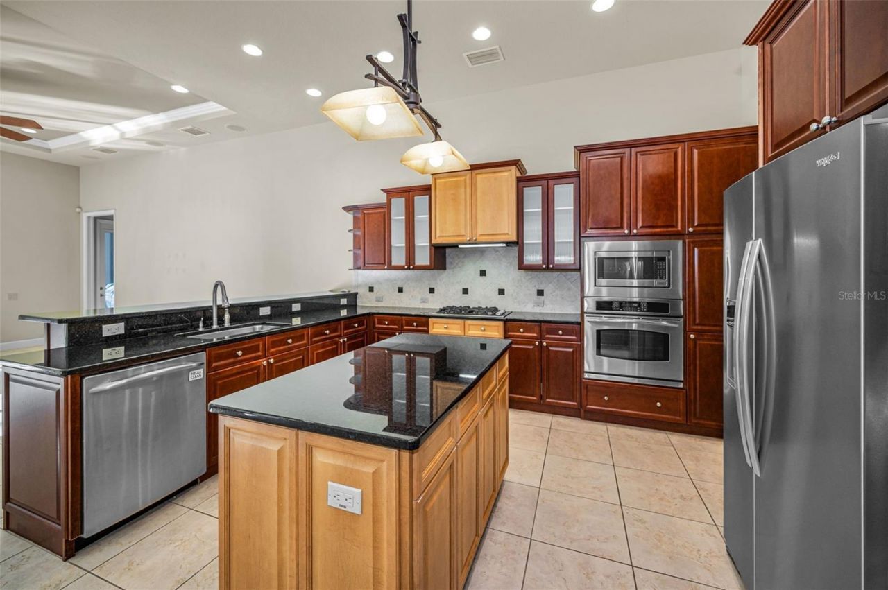 3305 Sheehan Drive , Land O Lakes, FL 34638 Photo