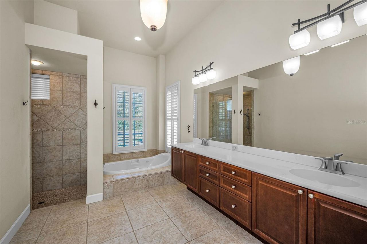 3305 Sheehan Drive , Land O Lakes, FL 34638 Photo