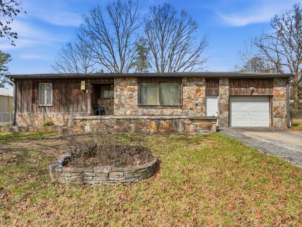 236 Hall Cemetery Road, Signal Mountain, TN 37377