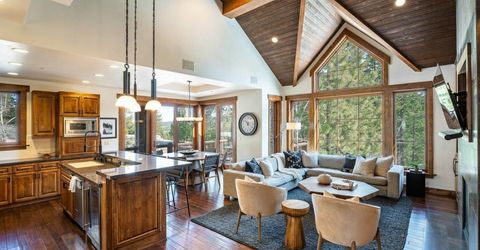 7401 Larkspur Lane, Truckee, CA 96161 Photo