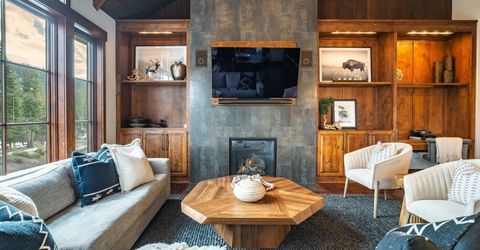 7401 Larkspur Lane, Truckee, CA 96161 Photo