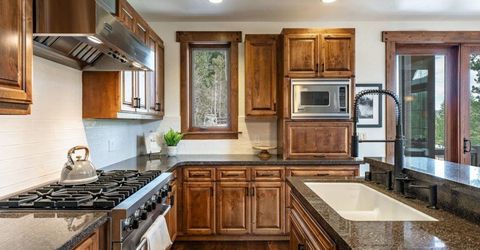 7401 Larkspur Lane, Truckee, CA 96161 Photo