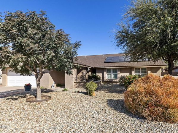 1922 E MYRNA Lane, Tempe, AZ 85284