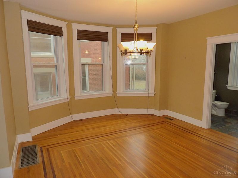 821 Academy Avenue, Cincinnati, OH 45205 Photo 20