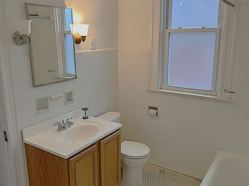 821 Academy Avenue, Cincinnati, OH 45205 Photo 41