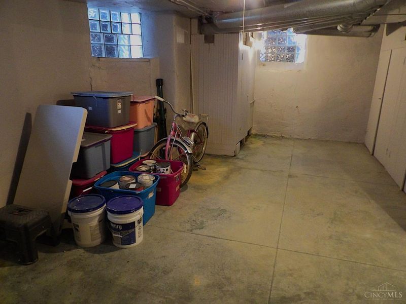 821 Academy Avenue, Cincinnati, OH 45205 Photo 65