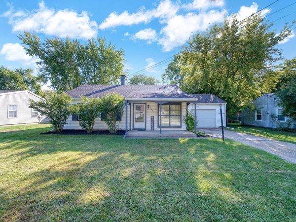 3457 Cambridge Avenue, Jackson, MI 49203