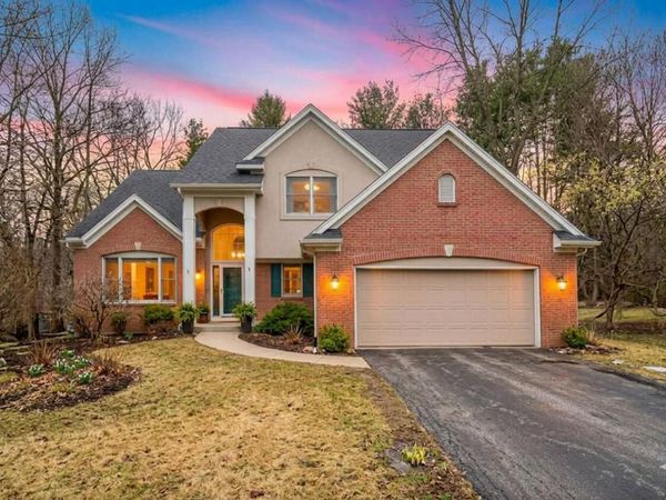 6086 Taggers Trail, Richland, MI 49083