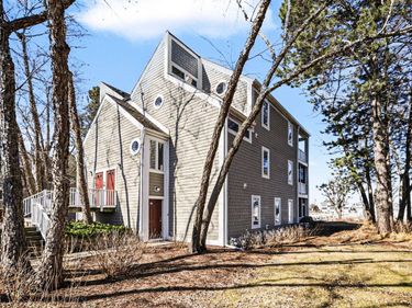 410 Oselka Drive, Unit 123, New Buffalo, MI 49117